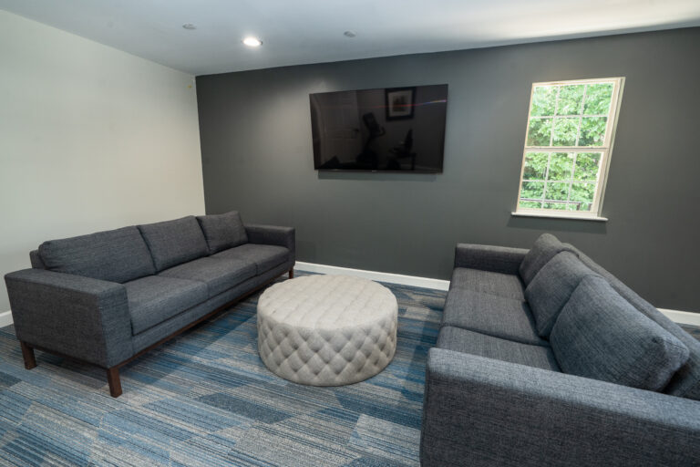 Charlotte_Real_Estate_Photographer_Advanced_Recovery_Systems_Atlanta_GA034-Edit